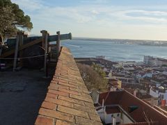 リスボンでも高いところに上りましょう。サン・ジョルジュ城に上りました。