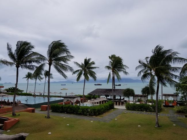 2018年9月、急に休みが取れたので、サムイ島に4日間行ってきました。<br />食事の時以外は、殆どホテルで過ごしました。<br /><br />1日目:羽田～バンコク～サムイ<br />　　　チャウエンエリアに滞在<br />2日目:チャウエンからボプットエリアに移動、滞在<br />3日目:ボプットエリアに滞在<br />4日目:サムイ～バンコク～羽田