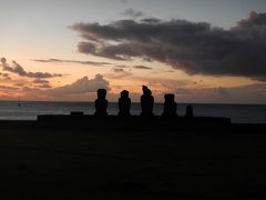 チリ・イースター島5泊9日⑤イースター島（ラノ・カウ、オロンゴ儀式村、アフ・ビナプ）