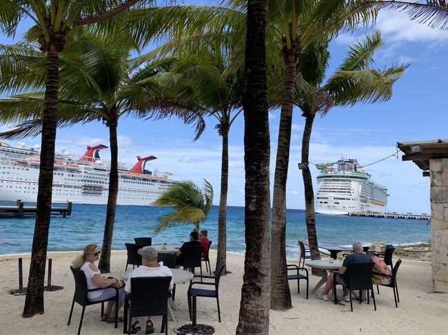 海が綺麗なCozumel へ