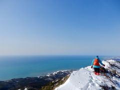 2月 真冬のアポイ岳に登る♪ 真っ白な雪景色と紺碧の太平洋！  息をのむ美しい世界が待っていた