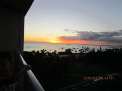ハワイ　オアフ島の美しい海とサンセット