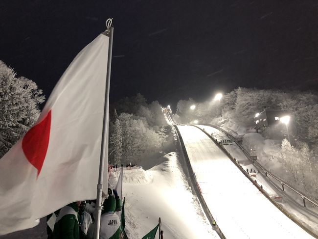 去年の新幹線スキーに味をしめて今年も山形蔵王へスキーです。<br />女子ジャンプＷＣの日程で行きます。<br />今年は応援しないと！<br /><br />肝心のスキーや樹氷は今年はダメダメ。<br />3日間とも濃霧でした。(*´Д｀)<br /><br /><br />＜日程＞<br />2019.1.17(木)-2019.1.19(土)<br /><br />＜交通＞<br />東京駅→山形新幹線つばさ121→山形駅<br />山形駅－バス－蔵王温泉ターミナル： \1,000 * 2 = \2,000<br />山形駅→山形新幹線つばさ159→東京駅<br /><br />＜宿泊＞<br />堺屋・森のホテルヴァルトベルグ（2食付き）<br /><br />＜費用＞<br />ツアー代：\43,800（新幹線＆ホテル＆リフト3日券）<br />バス代　：\ 2,000<br />合計　　：\45,800<br />