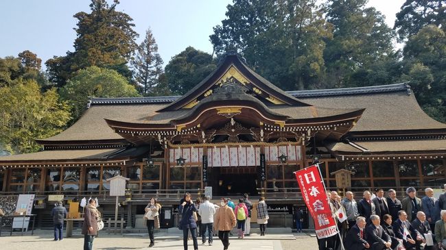 ずっと大神神社に行ってみたくて、友達とやっと行けたのです。<br />大神神社から狭井神社を巡り、そこから春日大社へ大移動した時の記録。