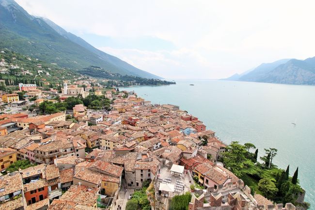 マルチェジネ街歩き編。<br /><br />https://www.visitmalcesine.com/en<br />マルチェジーネの観光サイトです。