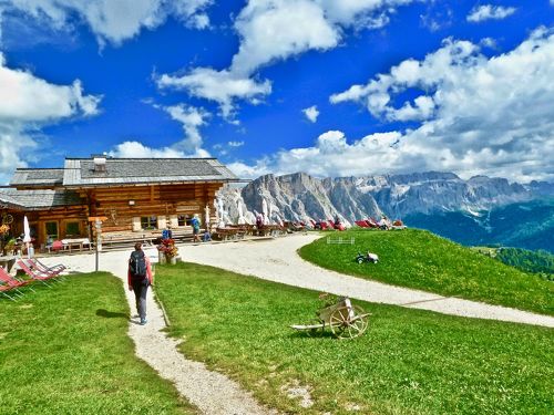 洋書◆南チロル写真集 超大型本 ドロミテの空からの眺め イタリア 自然 風景 洋書◇南チロル写真集 超大型本 ドロミテの空からの眺め