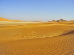 オマーン砂漠キャンプの旅 ３いよいよ赤い砂漠ルブ・アリ・ハーリー砂漠へ