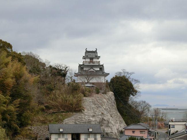 杵築駅からバスにて城下町へ。<br />城下町は「重要伝統的建造物群保存地区」に指定されている。