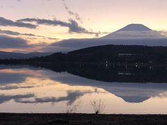 山中湖からの富士山とエクシブ山中湖