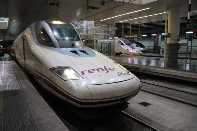 スペインの新幹線　renfe  AVEに乗車してコルトバからマドリードへ移動