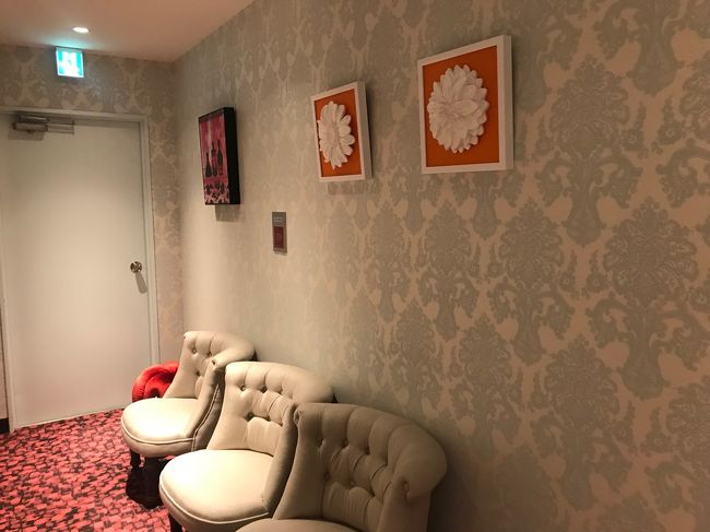 講習を受けに東京に一泊二日の旅。短い時間だけれど、せっかく東京に来たのだからわずかな時間も楽しみ尽くしたい!<br />昼過ぎまでの半日で表参道界隈をたっぷり堪能しました。