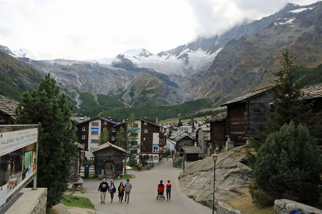 スイス3日目③ミシャベルアルプス４千ｍ峰の氷河に囲まれたサース・フェー