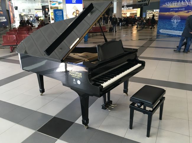 空港ピアノは、やらせだった??2018年12月イタリア　シチリア島10泊12日　1人旅(個人旅行)　パレルモ市街２９