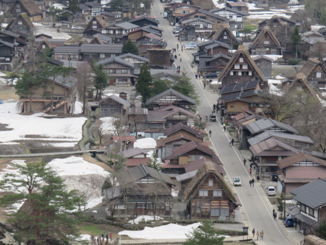 北陸路・飛騨路（７）飛越峡合掌ラインを通って白川郷天守閣展望台へ