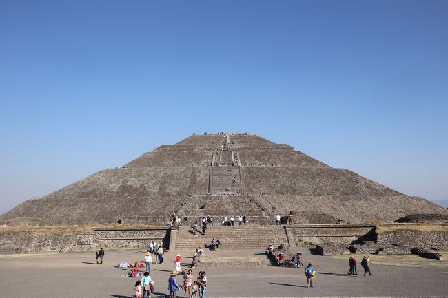 メキシコの中心メキシコシティ～銀の街タスコの旅①