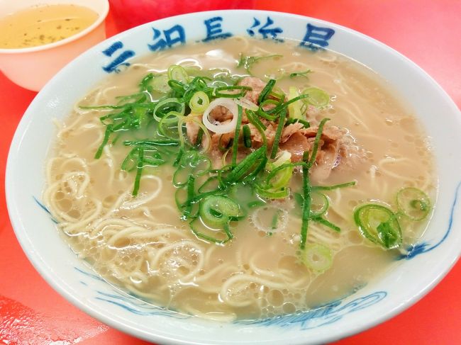 2月22日に有休休暇をいただき、1泊2日で福岡に旅行に行ってきました。私にとっては九州は初上陸です。長浜ラーメンが大好きなので、とっても楽しみにしておりました。食べてばかりの旅行記になりますが、お付き合いいただければ幸いです!!!