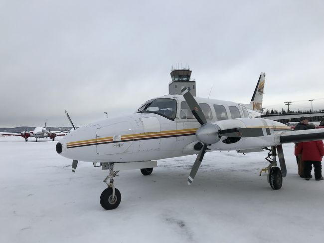 今日は朝からデナリ山へのセスナ機遊覧とオーロラ観測です