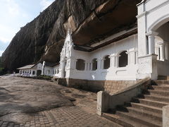 スリランカ旅行① ダンブッラ石窟寺院