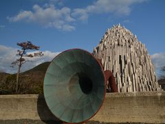 瀬戸内島巡り紀行　小豆島　「24の瞳」映画村、豆腐石丁場、潮耳荘、池田の桟敷経由エンジェルロード