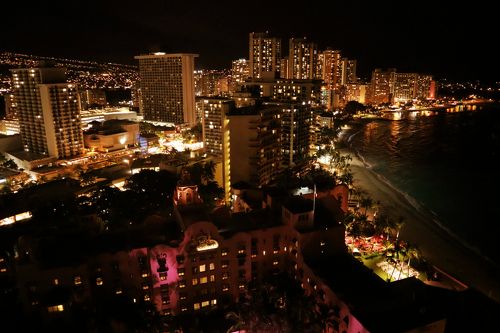 ハワイ島＆オアフ島 シェラトンワイキキの夜景を堪能～JAL