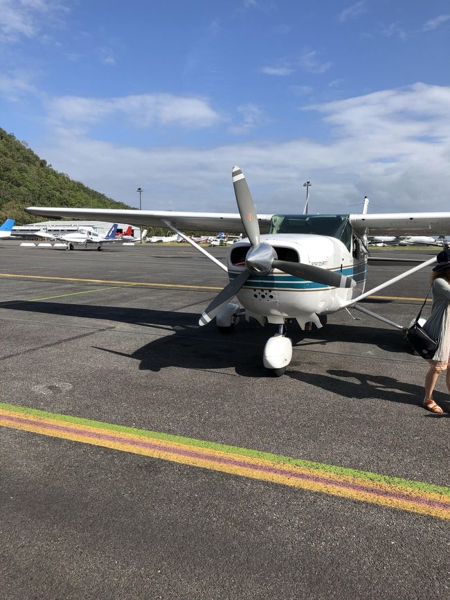 最終日はセスナ機でグレートバリアリーフ遊覧飛行へ