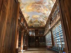 プラハ （３）世界一美しい図書館　ストラホフ修道院