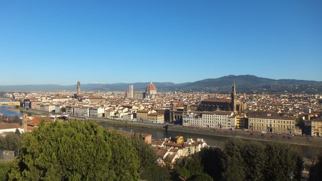 駆け足のイタリア旅行　　～フィレンツェ・ピサからイタロでナポリへ～