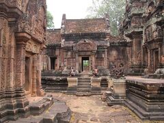 ANAビジネスクラス直行便で行くカンボジア７　タ プローム寺院とバンテアイ スレイ