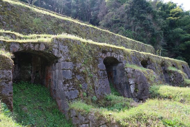 出雲路観光に便利でお得な『縁結びパーフェクトチケット』をフル活用して神々の故郷、出雲路と世界遺産・石見銀山を巡ってきました。3,000円で空港連絡バスや一畑電車/一畑バス、松江市営バスが3日間乗り降り自由なのと観光施設の割引特典が付いたフリー乗車券です。<br /><br />初日は旅のメインのひとつ、世界遺産・石見銀山へ。JR出雲市駅から先はフリー区間ではないため通常の移動でしたが、それでも3日間を通して元は十分取れました。(^O^)<br /><br />■世界遺産「石見銀山遺跡とその文化的景観」<br />https://www.pref.shimane.lg.jp/life/bunka/bunkazai/ginzan/outline/outline.html<br />(銀鉱山遺跡、代官所跡、城跡、町並み、街道、港町など14の資産で構成)<br /><br />■縁結びパーフェクトチケット<br />https://www.san-in-tabi.net/ticket/enmusubi.html