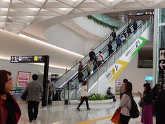 久しぶりに九州・福岡を旅行しました⑤生まれ変わる福岡空港のターミナルビルの改修状況を見る