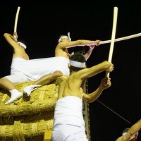 古川祭りと高山市内散策（一日目）～古川祭りの華、起こし太鼓は、やんちゃな男衆の晴れ舞台。迫力の荘厳さと熱気に包まれて、大興奮のたびたびです～