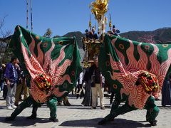 古川祭りと高山市内散策（二日目完）?昼間のハイライトは豪華屋台行列とカラクリ奉納。神楽台の大太鼓や宮本組の獅子舞のパフォーマンスも圧巻です?