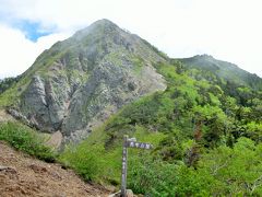 権現山（２７１５ｍ）　八ヶ岳連峰の最南端