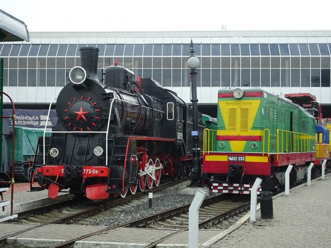 東欧鉄道の旅　その６（ウクライナ,鉄道博物館とキエフの街ぶら）