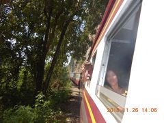 amazing　THAILAND！　（１７）タムカセー駅からタキレーン鉄橋駅まで泰緬鉄道に乗車・・・