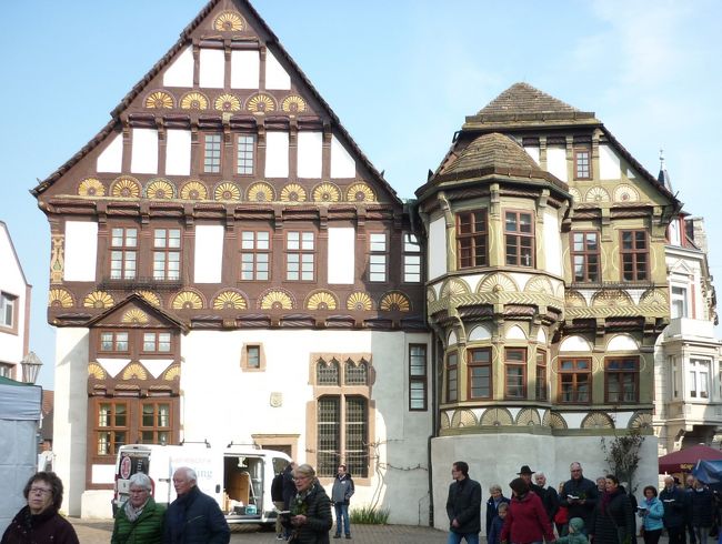 ドイツ木組みの家を訪ねて　町から町へ　ヘクスター、　ホルツミンデン