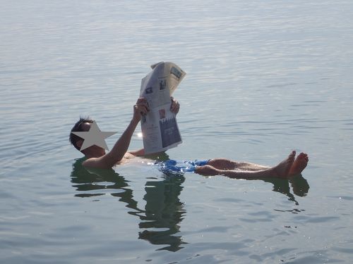 ヨルダン　死海の石 2010年採取 千葉県初登場】ヨルダン発死海コスメ＜TRINITAE／トリネティ＞が