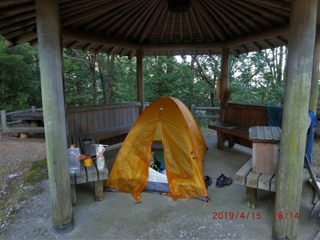 元々「完全歩き遍路」が時間的にも無理なことは分かっていたが、予想以上に難しい。高知県は、お寺とお寺の間隔が長過ぎて、地図を見ただけで不戦敗。ほとんど公共交通機関やタクシーを利用して回った。