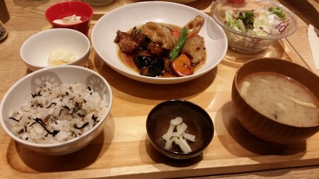 マダムの芸術＆美食ちい散歩～日本橋・秋葉原・稲毛海岸