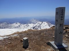 残雪の白山その2・・別山