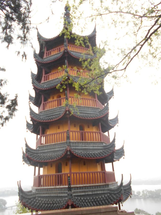 鎮江観光　②　雨の金山寺