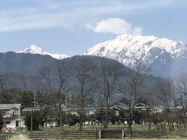 2019GWに、列車にたくさん乗る旅に2泊で行きました。<br />1日目は飯田線を一気に乗りつぶして松本へ。2日目は中央線辰野支線を乗りつぶし、大糸線を堪能した後、あずさで東京に向かいました。<br />