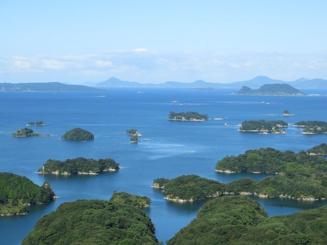 秋の台風シーズンの割には 天気に恵まれ <br />晴海埠頭 神戸 釜山<br />と順調に周遊してきた コスタネオロマンティカは <br />5日目に入り 佐世保に寄港<br /><br />この時点で クルーズも半分を過ぎてしまいました <br />ちょっと寂しい!<br /><br />到着した佐世保は いい天気で 秋晴れのドライブ日和になりました<br /><br />佐世保と言えば 佐世保バーガー<br /><br />食べるチャンスはあるでしょうか<br /><br /><br />まずは午前中の旅行記です