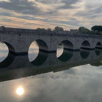 ２０００年前の橋！イタリアは、リミニで、 最古の凱旋門も見に行く♪19年春《3》