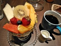 いざ、福岡でめくるめくスイーツ巡り♪転じてカフェでお蕎麦って？　福岡1泊2日の旅～前編