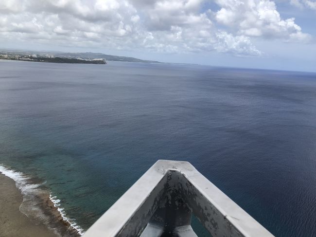 ゴールデンウィークに家族でグアム旅行。<br />グアムの海を満喫するぞ!…のはずが、4日目に子供がものもらいにかかったため、この日は海やプールに入ることは避けて陸の上での観光に当てました。<br /><br />ゴールデンウィークだからどこも観光客でごった返しているかと思ったのですが全くそんなことはなく、我々が行ったところは意外と空いていました