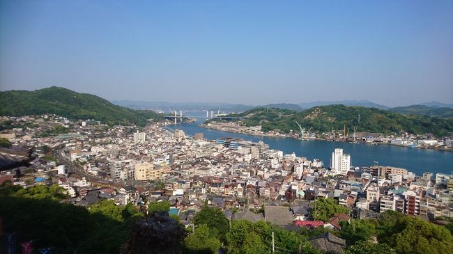2日目・尾道編は尾道市だけでなく、因島も紹介していきます。<br />特に千光寺から見る景色は素晴らしいものでした。<br /><br />ちなみに、1日目来島海峡編はこちら↓<br />https://4travel.jp/travelogue/11501526<br /><br />2日目・今治編はこちら↓<br />https://4travel.jp/travelogue/11501529<br /><br />2日目・尾道編はこちら↓<br />https://4travel.jp/travelogue/11501534