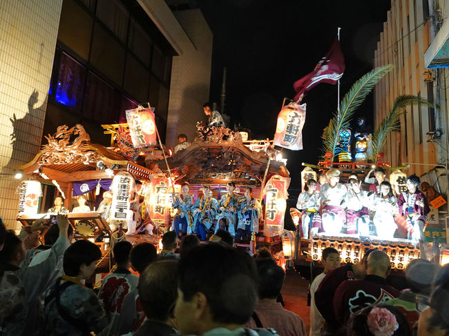 吉原祇園祭(通称 : おてんのさん)を見て来ました。<br /><br />以下、地元のローカル新聞より抜粋しました。<br />“富士市に夏の到来を告げる「吉原祇園祭」が8日、吉原商店街で開幕した。(期間は、8日から9日まで。)<br />各町内会による個性豊かな21台の山車が引き回され、商店街には200以上の露店が並ぶ。”<br /><br />★富士山観光交流ビューローのHPです。<br />https://www.fujisan-kkb.jp/index.html<br /><br />★吉原商店街振興組合のHPです。<br />http://yoshiwara-shoutengai.com/<br /><br />YouTubeをアップしました。<br />https://youtu.be/8P_eyQj6lC8 