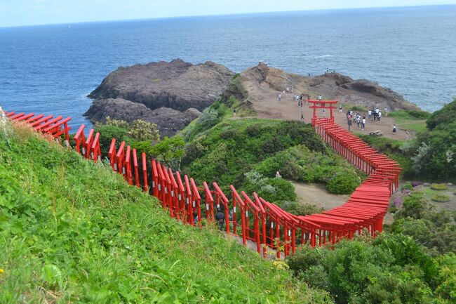2日目は山口県の元之隅神社、角島大橋を巡り、萩市内を散策し、津和野に行きます。