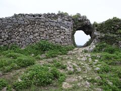 太陽の門がある玉城城、糸数城、糸数アブラチガマ、具志川城、喜屋武岬　